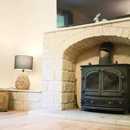 Idyllic Vine Farmhouse * Bristol