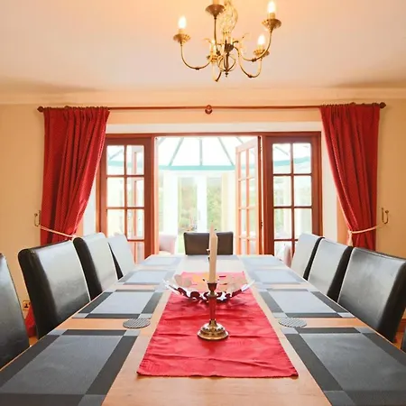 Holiday home Idyllic Vine Farmhouse